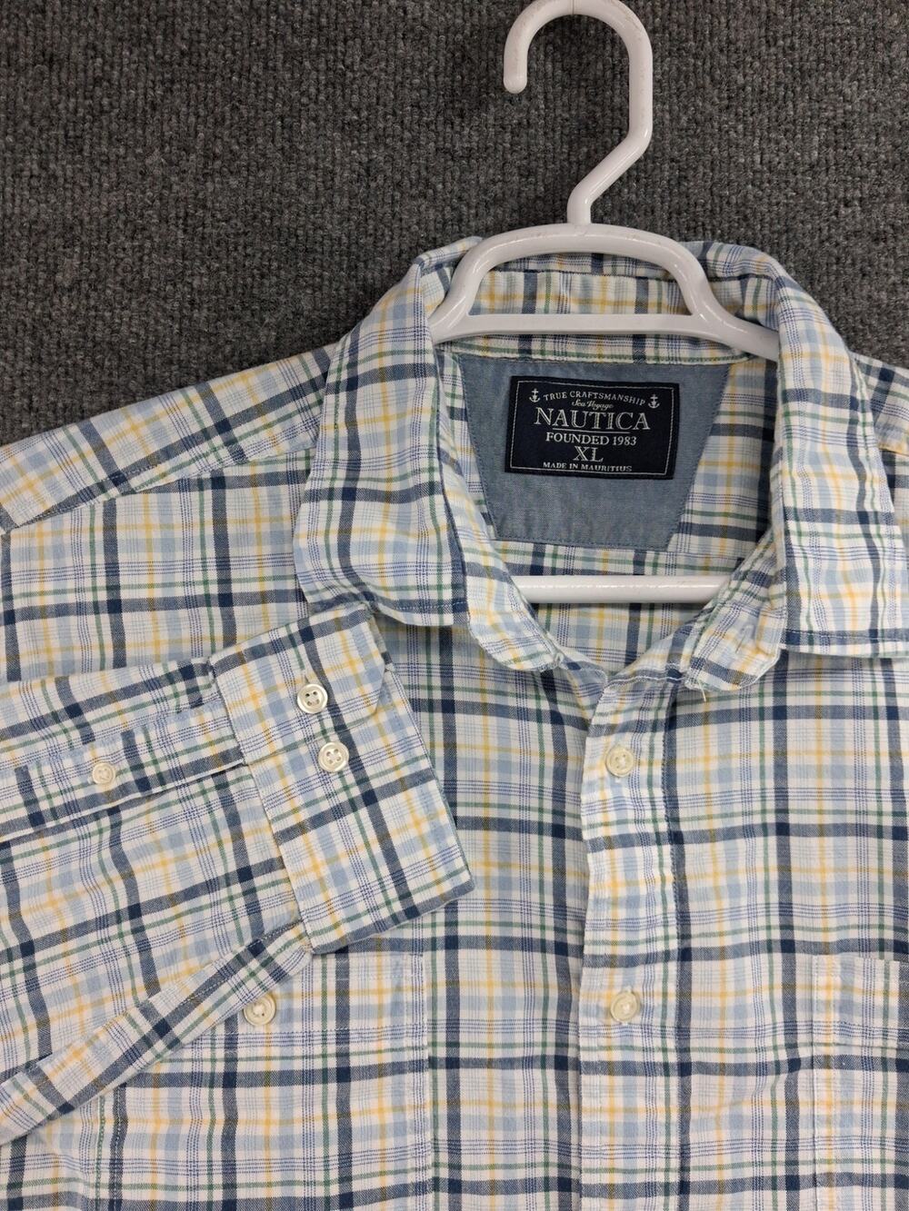 Nautica Shirt Mens Size XL Button Up Long Sleeve